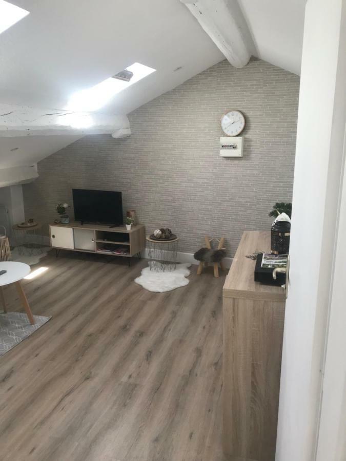 Valence 26000 Apartment *